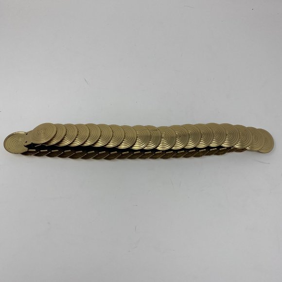 vintage unbranded metal circle scalloped stretch belt main image 3